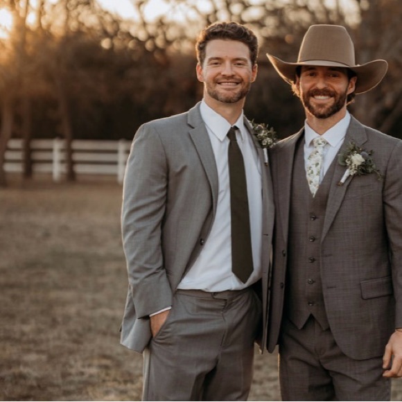 Meet your Posher, Jake - Picture 1 of 4